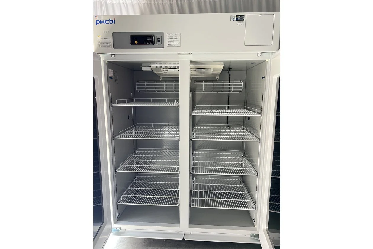 キララページ Kenmore Heavy Duty Commercial Freezer — Lab Cycle Partners